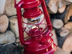 Feuerhand Baby Special 276 Ruby Red Stormlamp 11 Feuerhand Baby Special 276 Ruby Red Stormlamp -Buitenkamperen feuerhand stormlamp robijn rood 2 ecommerce bb64